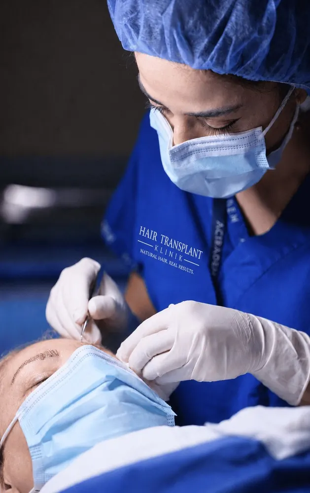 Eyebrow transplant for women at Hair Transplant Klinik
